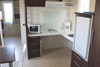 Accessible mobile home - kitchen